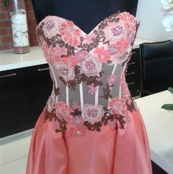 Tony Bowls TB117344 Dark Coral - Picture 2 of 4